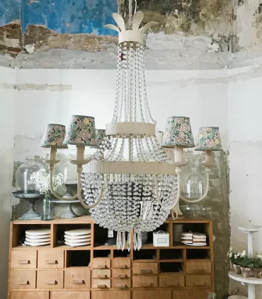 Lámpara de techo con cuentas cristal de Hanbel