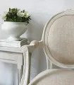 silla francesa con brazos tapizada