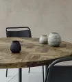 Mesa redonda de madera de mango y metal
