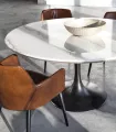 Mesa redonda retro con tapa de mármol