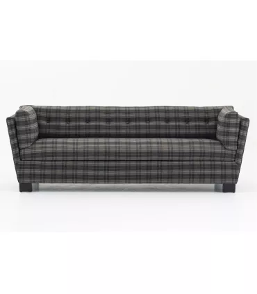 Sofa escocés con respaldo abotonado