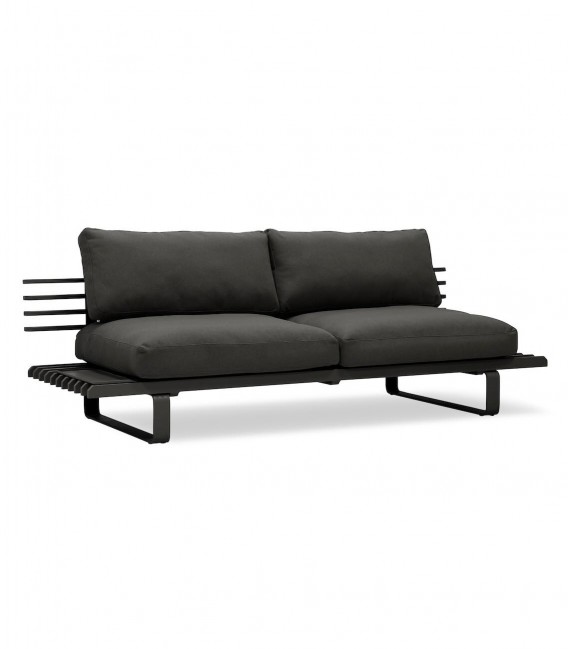 Sofa aluminio negro con cojines