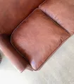 Pequeño sofá cuero antique