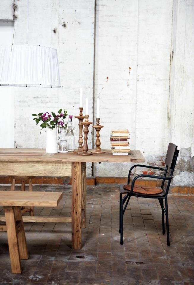 mesa de comedor rustica de madera antigua